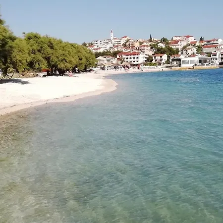 Apartmentt Vinko Bilota * Seget Vranjica