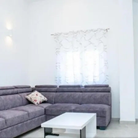 Apartmentt Vinko Bilota Seget Vranjica