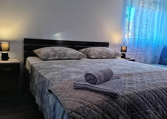 Apartmentt Vinko Bilota בית אירוח