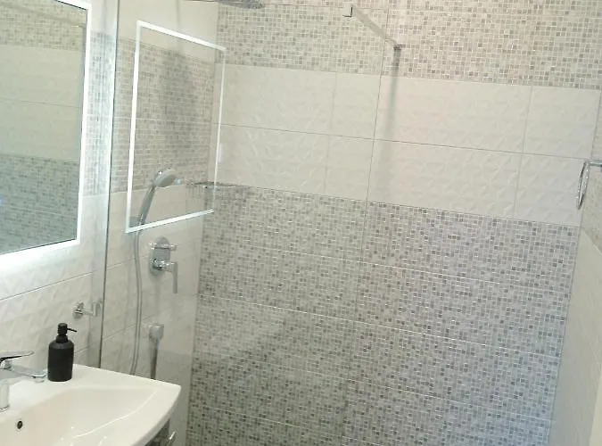 Apartmentt Vinko Bilota בית אירוח *